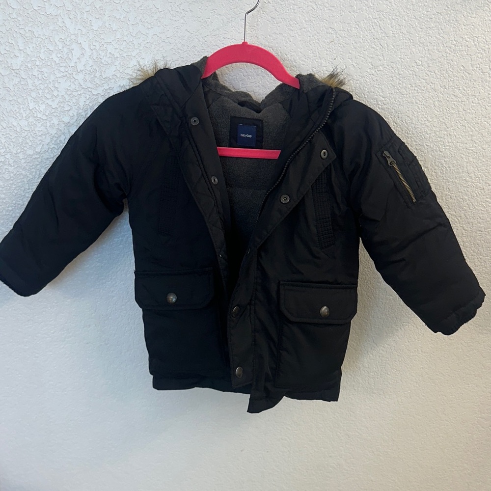 Kids unisex Black Hooded Winter Jacket